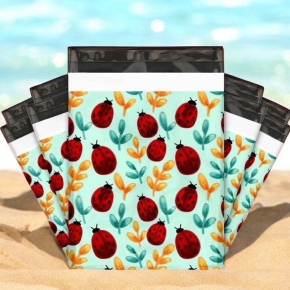 3/$15 - (10) 10x13 Ladybug Poly Mailers - Picture 1 of 1